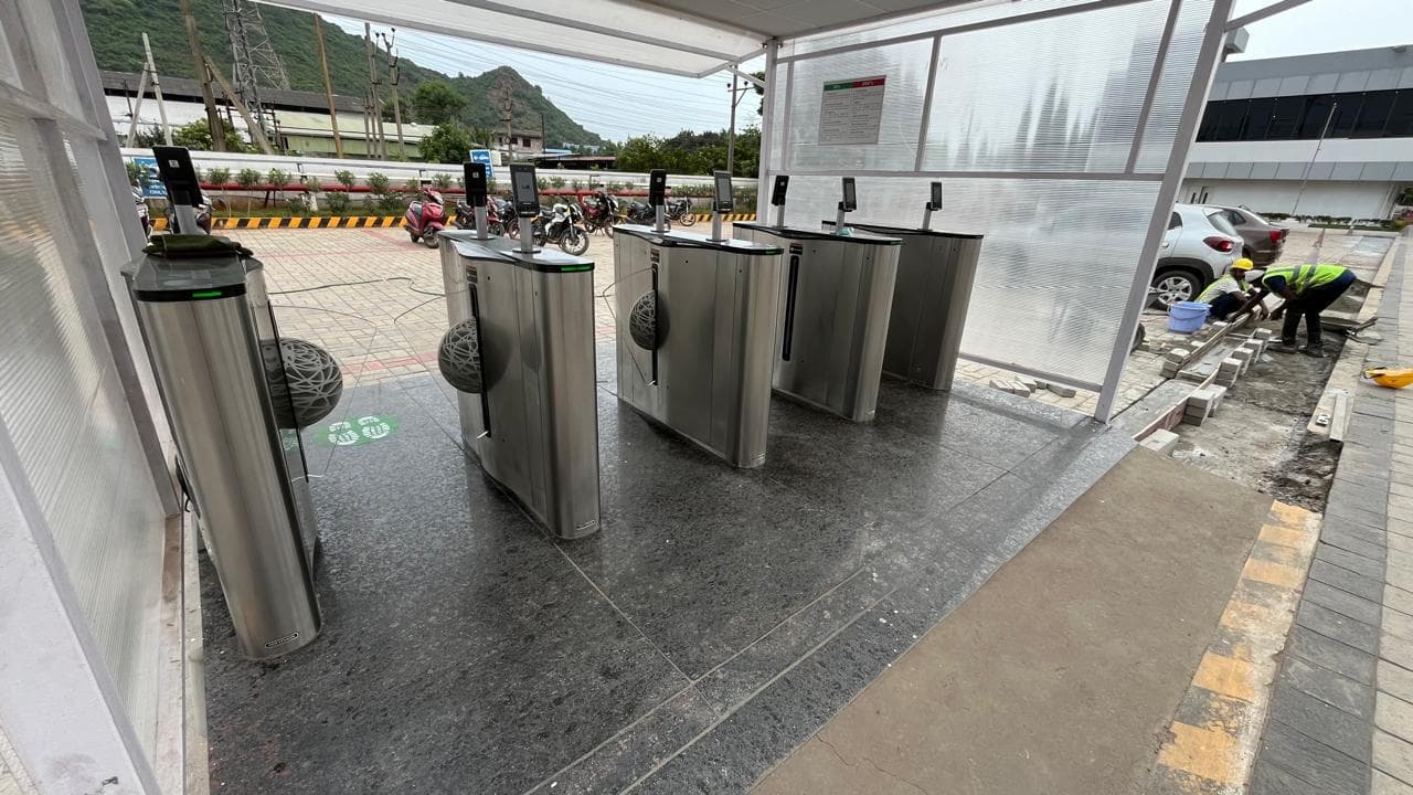 An Inrec biometric access-control deployment at an industrial facility